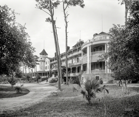 Photo showing: The Ormond -- Ormond Beach, Florida, 1894. Henry Flagler's Hotel Ormond.