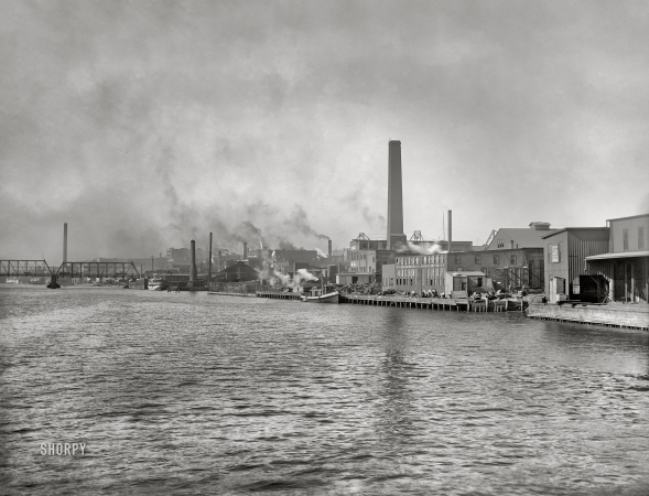 Photo showing: Vulcan Works -- 1899. Maumee River front, Toledo, Ohio.