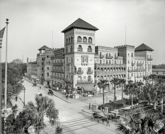 Photo showing: Cordova Corner -- St. Augustine, Florida, circa 1903. Hotel Alcazar annex (Cordova Hotel).