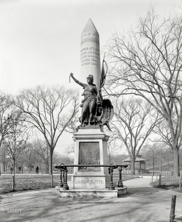 Photo showing: Remember the Massacre -- Circa 1904. Boston Massacre Monument, Boston, Mass.