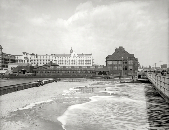 Photo showing: Seaside Casino -- The Jersey Shore circa 1905. Brighton Casino, Atlantic City.