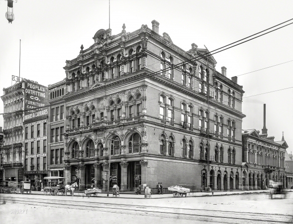 Photo showing: Buggies, Buckboards and Beyond -- Indianapolis circa 1906. Masonic Temple, Washington Street & Capitol Avenue.