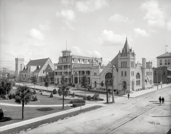 Photo showing: Hemming Park II -- Jacksonville, Florida, circa 1904. Hemming Park and Monroe Street.