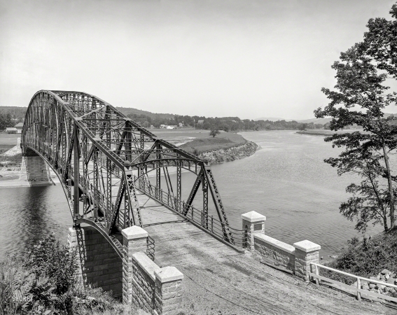 Photo showing: Get Over It -- 1904. Schell Memorial Bridge over the Connecticut River at East Northfield, Mass.