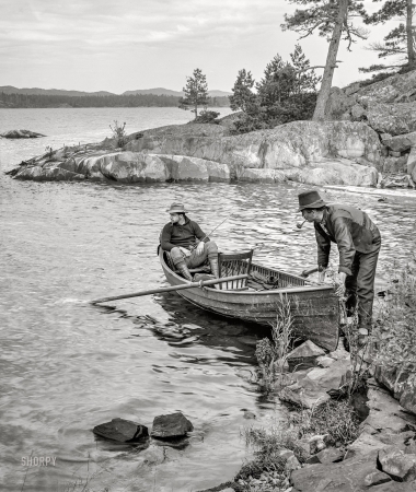 Photo showing: Whitefish Bay -- 1904. Off for a fishing trip. Whitefish Bay, Ontario.