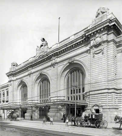 Photo showing: Albany Union Station -- Circa 1906. Entrance, N.Y.C. & H.R. R.R. station, Albany, New York.