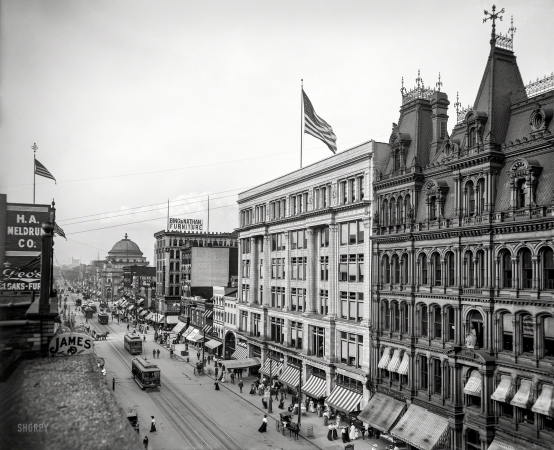 Photo showing: Urban Buffalo -- Buffalo, New York, circa 1904. Main Street.