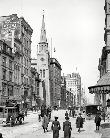 Photo showing: Up Fifth -- New York circa 1905. Up Fifth Avenue from 28th Street.