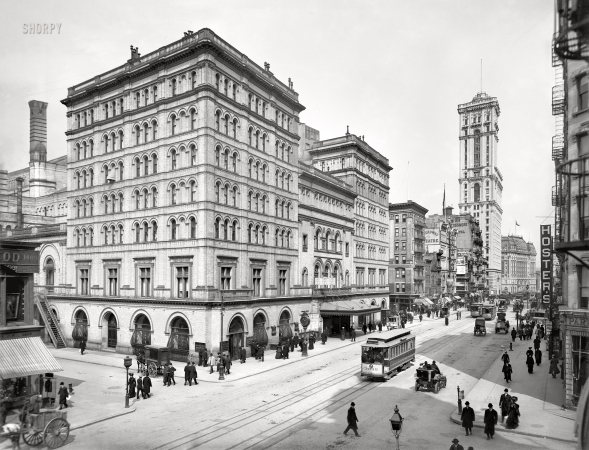 Photo showing: The Old Met -- New York, 1905. Metropolitan Opera House, 39th Street and Broadway.