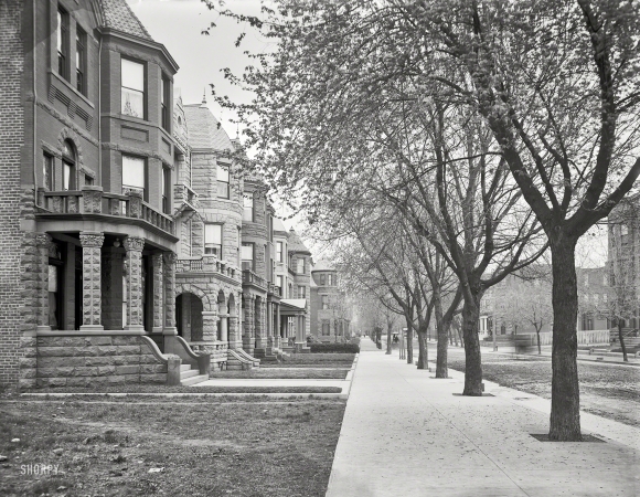 Photo showing: Franklin Street -- Richmond, Virginia, circa 1905.