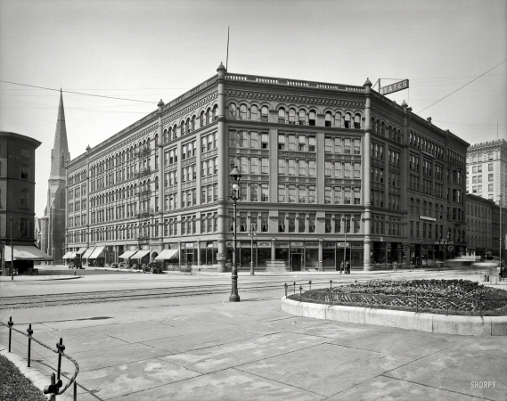 Photo showing: The Yates -- Circa 1905. Yates Hotel, Syracuse, N.Y.
