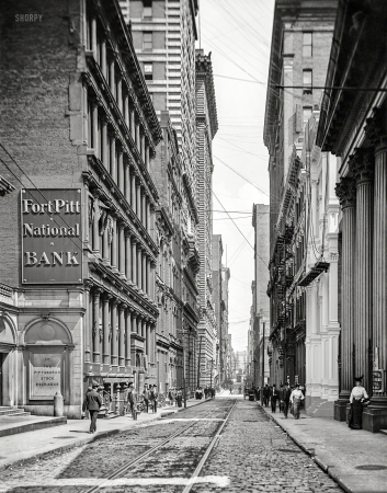 Photo showing: Bankers Row. -- Pittsburgh circa 1905. Fourth Avenue at Stock Exchange.