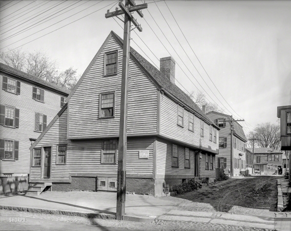 Photo showing: Free to Visitors -- Salem, Massachusetts, circa 1906. John Ward house, Prison Lane.