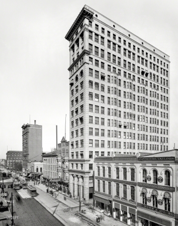 Photo showing: Memphis Trust -- 1906. Memphis Trust Building, Main Street.