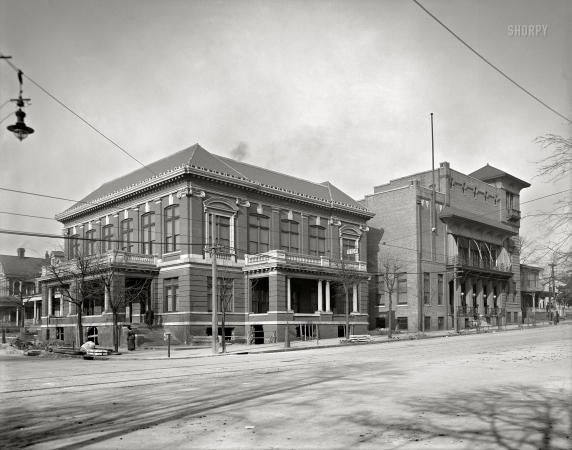Photo showing: Southern, Athletic -- Birmingham, Alabama, 1906. Southern Club and Birmingham Athletic Club, 20th Street.