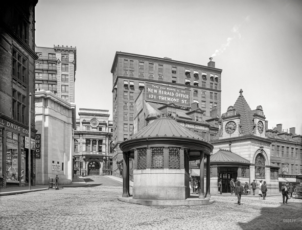 Photo showing: Scollay Square Station -- Boston, Massachusetts, circa 1905.