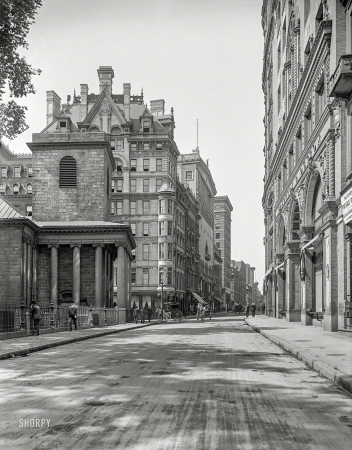 Photo showing: Kings Chapel II -- Boston circa 1906. Tremont Street looking south -- King's Chapel and Tremont Temple.