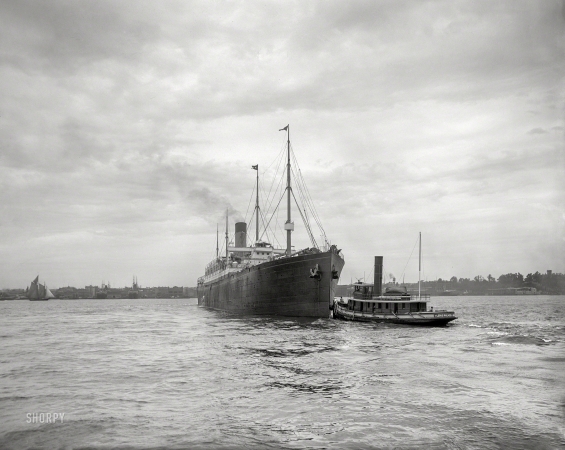 Photo showing: Outward Bound -- New York circa 1903. S.S. Cymric outward bound.