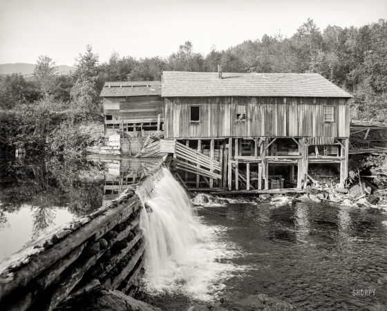Photo showing: The Old Mill Stream -- Circa 1905. Keene Valley, old mill on the Ausable River, Adirondack Mountains, N.Y.