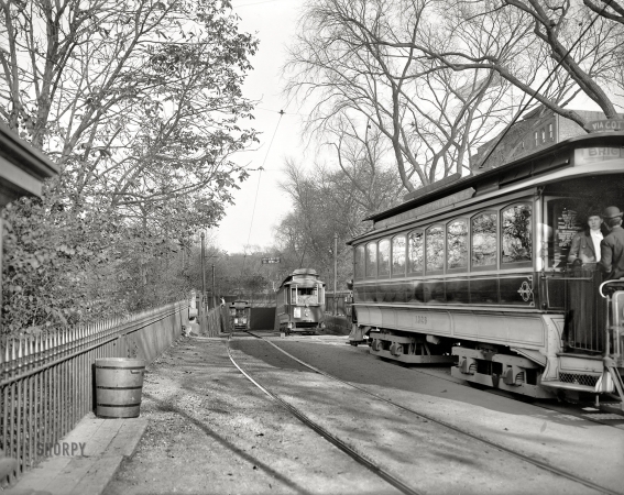 Photo showing: Into the Subway --  Descent into subway, Public Garden, Boston, Massachusetts, circa 1904.