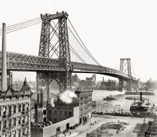 Photo showing: On the Waterfront. -- The East River circa 1905. Williamsburg Bridge from Brooklyn.