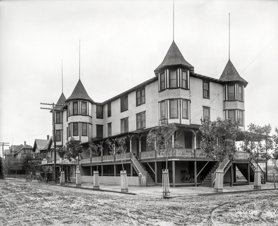 Photo showing: Edgeton Inn -- Circa 1900. Edgeton Inn, Wildwood, New Jersey.