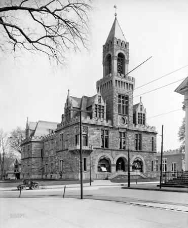 Photo showing: Edifice Lex -- Springfield, Massachusetts, circa 1908. Hampden County Courthouse, Elm Street.
