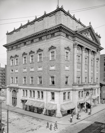 Photo showing: Temple II -- Rochester, New York, circa 1908. Masonic Temple, North Clinton Avenue and Mortimer Street.