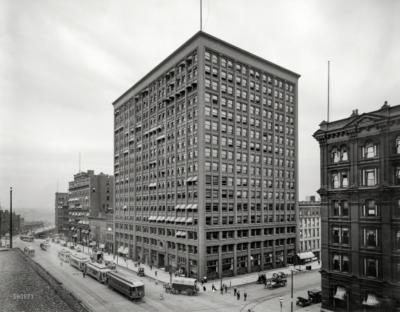 Photo showing: Office Cubical -- Circa 1910. Rockefeller Building and Superior Avenue -- Cleveland, O.