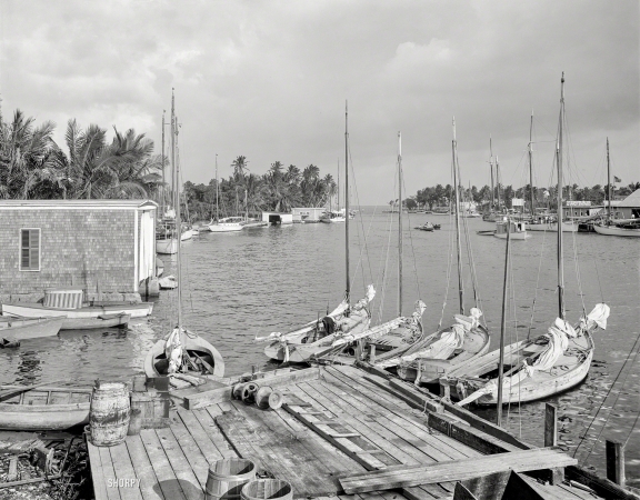 Photo showing: Miami River Mooring -- Miami circa 1910. Mouth of the Miami River and Biscayne Bay.