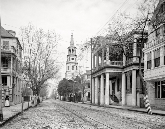 Photo showing: Meeting St. + St. Michaels -- Charleston, South Carolina, circa 1910. Meeting Street and St. Michael's Church.
