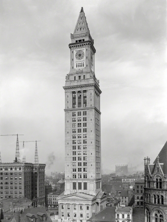 Photo showing: A Timely Tower -- Custom House tower, Boston, circa 1915.