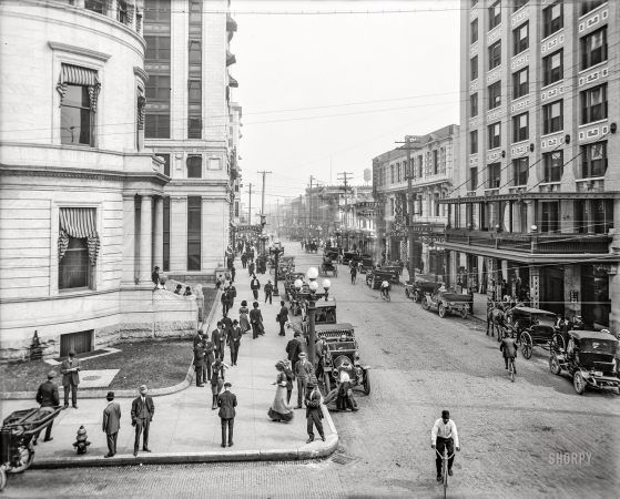 Photo showing: Bike to the Future -- Bustling Jacksonville, Florida, circa 1910. Forsyth Street looking east from Hogan.