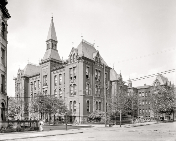 Photo showing: Girls High School -- New York circa 1911. Girls' High School, Nostrand Avenue and Macon Street, Brooklyn.