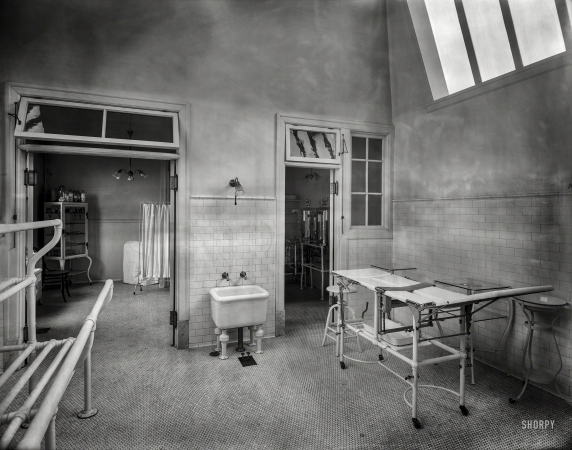 Photo showing: In Surgery -- Detroit circa 1909. Operating room.