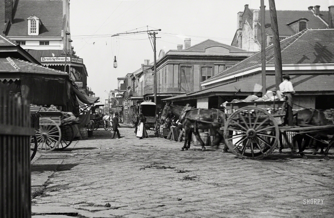 Photo showing:  Le Marche Francais -- New Orleans circa 1890s. The old French Market.