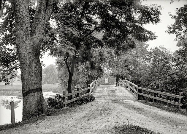 Photo showing: Old North Bridge -- Circa 1910. Bridge to Revolutionary War monument, Concord, Mass. 