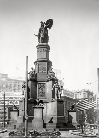 Photo showing: Liberty and Union -- Detroit circa 1924. Michigan Soldiers' and Sailors' Monument, Cadillac Square.