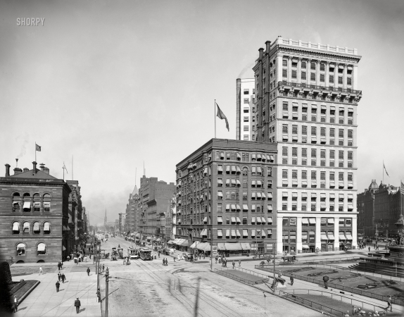 Photo showing: Superior Avenue -- Cleveland circa 1900. Superior Avenue at City Square.