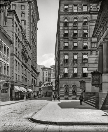 Photo showing: Boston, 1906 -- Court Street, Ames Building, Young's Hotel.