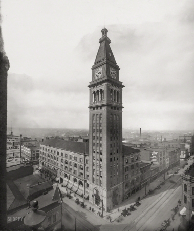 Photo showing: Daniels and Fisher -- Denver circa 1910. Daniels & Fisher Stores Co., 16th and Arapahoe streets. 