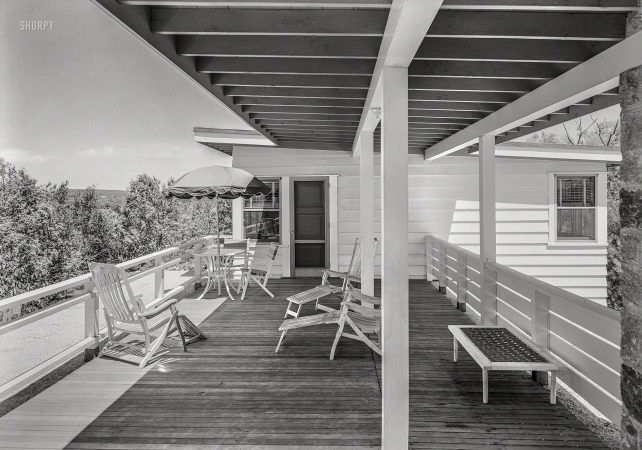 Photo showing: Top Deck -- May 30, 1940. Bertram F. Willcox residence in Pound Ridge, Westchester County, New York. Upper deck.