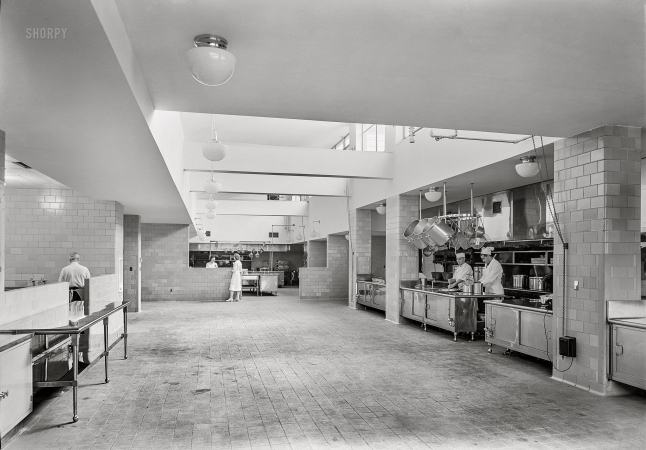 Photo showing: Sanatorium Kitchen -- January 10, 1941. Triboro Hospital for Tuberculosis, Parsons
Boulevard, Jamaica, Queens, New York. Kitchen, long vista.