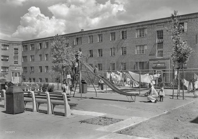 Photo showing: Fuld House -- August 30, 1944. Felix Fuld Houses. Newark Housing Authority.