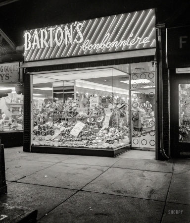 Photo showing: Brighton Beach Bonbons -- March 10, 1952. Barton's Bonbonniere, Brighton Beach Avenue, Brooklyn.