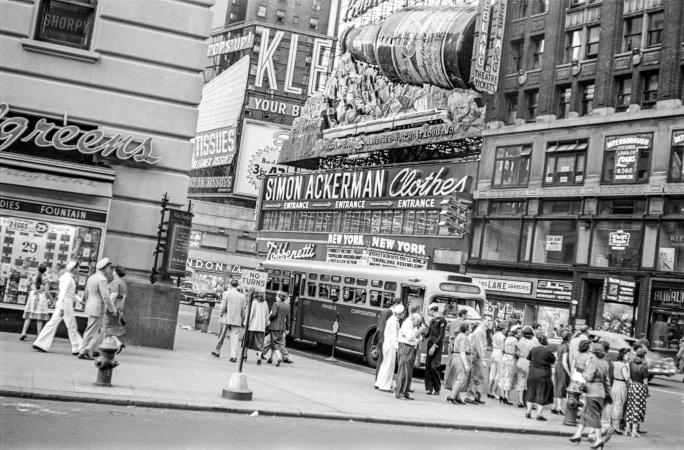 Photo showing: Omnibus Stop -- June 1951. New York. Times Square street scene.