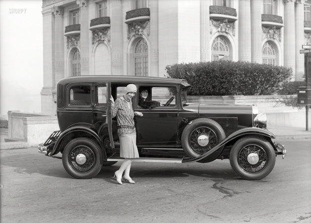 Photo showing: Our New Olds -- San Francisco circa 1930. Oldsmobile sedan at Spreckels Mansion.