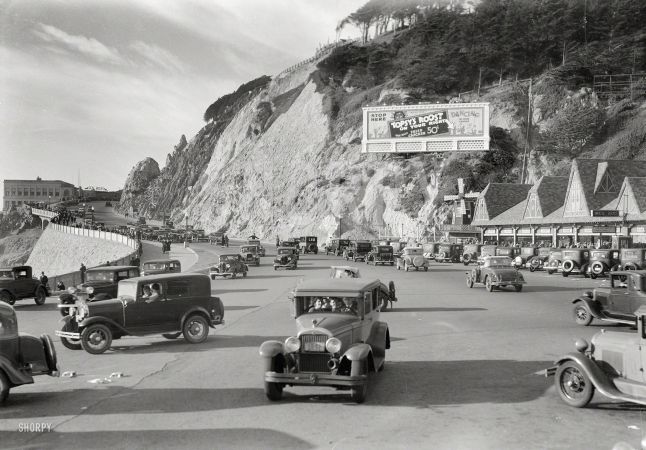 Photo showing: Playland -- San Francisco circa 1934. Ocean Beach Playland -- Red Bug and Cliff House on Great Highway.