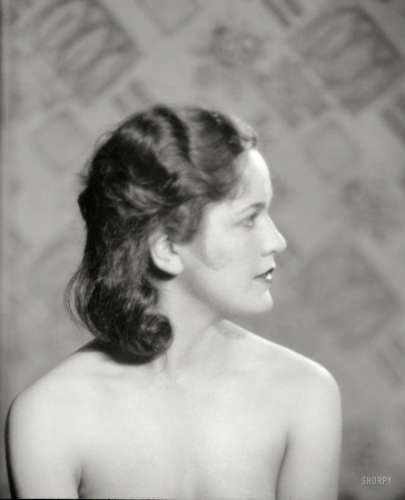 Photo showing: Betty Bared -- New York, 1930. Margolies, Betty, Miss, profile view.