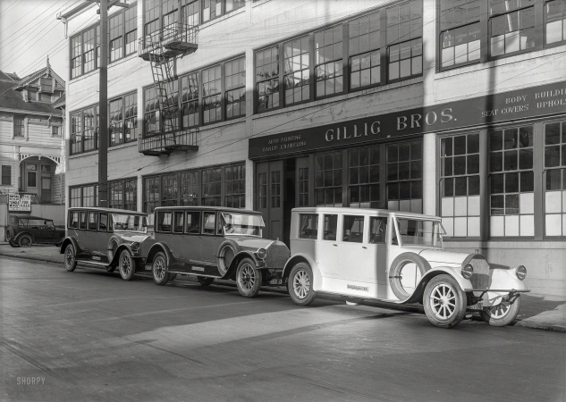 Photo showing: Custom Bodies -- San Francisco, 1924. Pierce-Arrows at Gillig Bros.